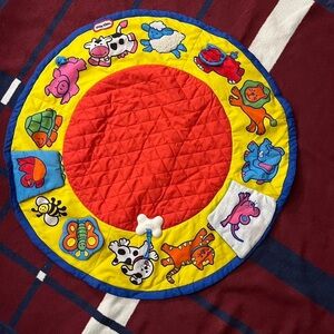 Vtg 1995 Little Tikes round red animal themed activity play mat